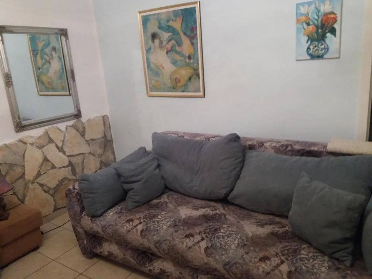 Olivera Apartments PUY 0*,