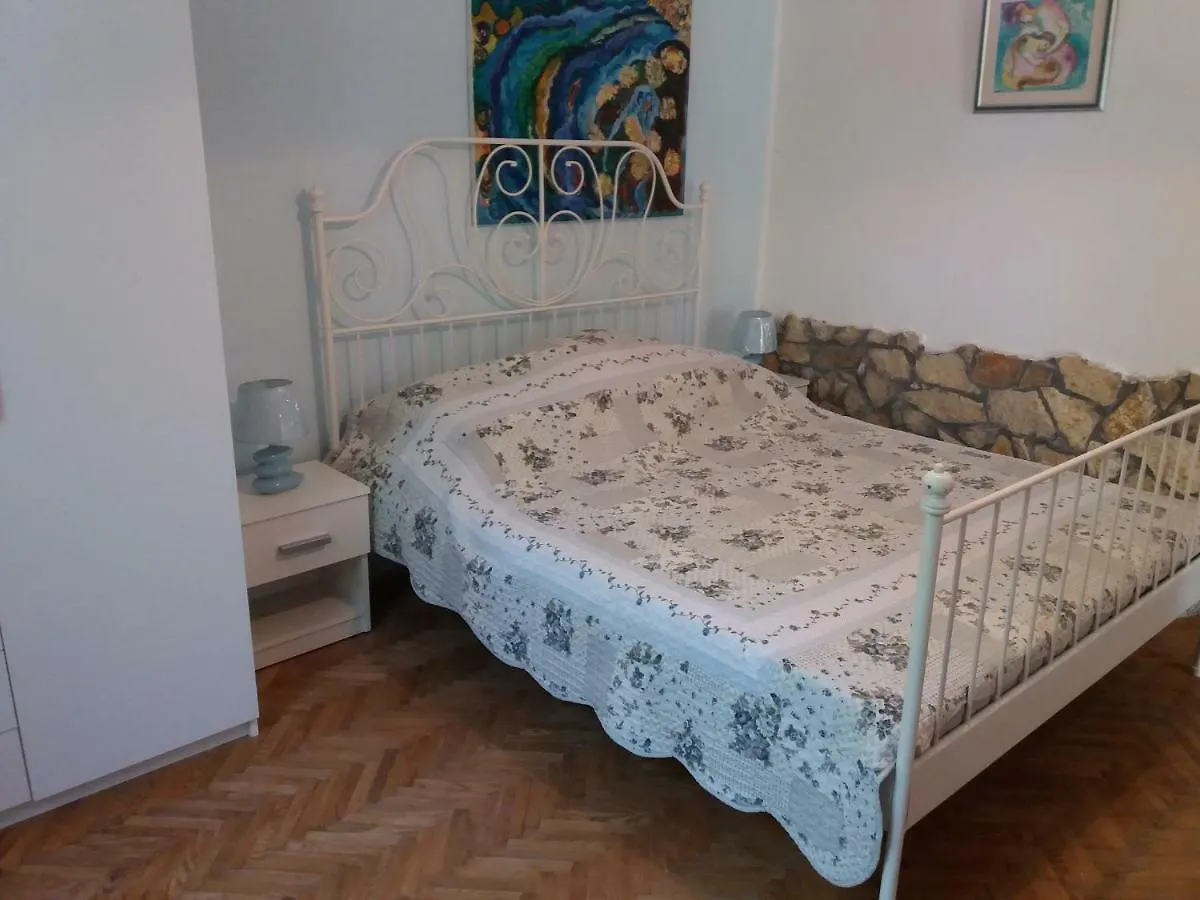 Olivera Apartments