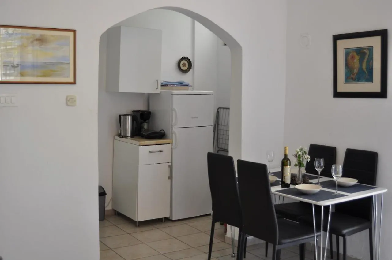 Olivera Apartments  Pula